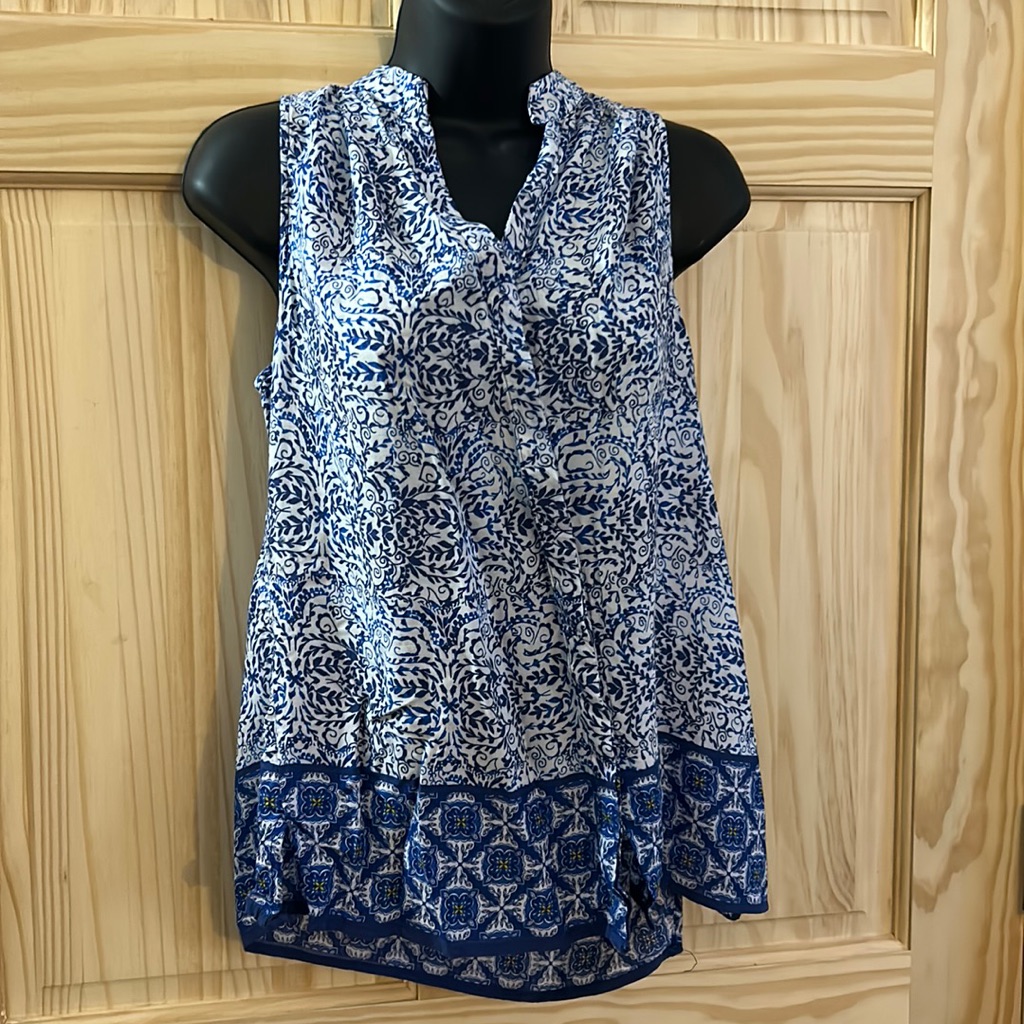 Patterned Button Down Tank Top
